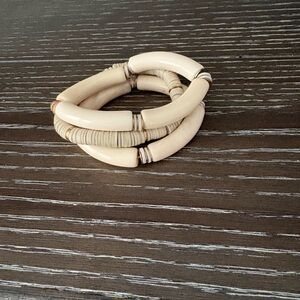 Elegant Cream Bracelet Set